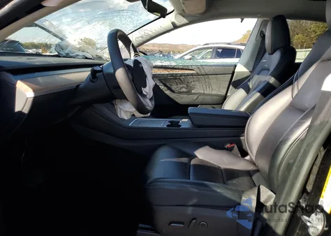 2023 Tesla Model Y из США, поврежденный, VIN 7SAYGAEE8PF920742